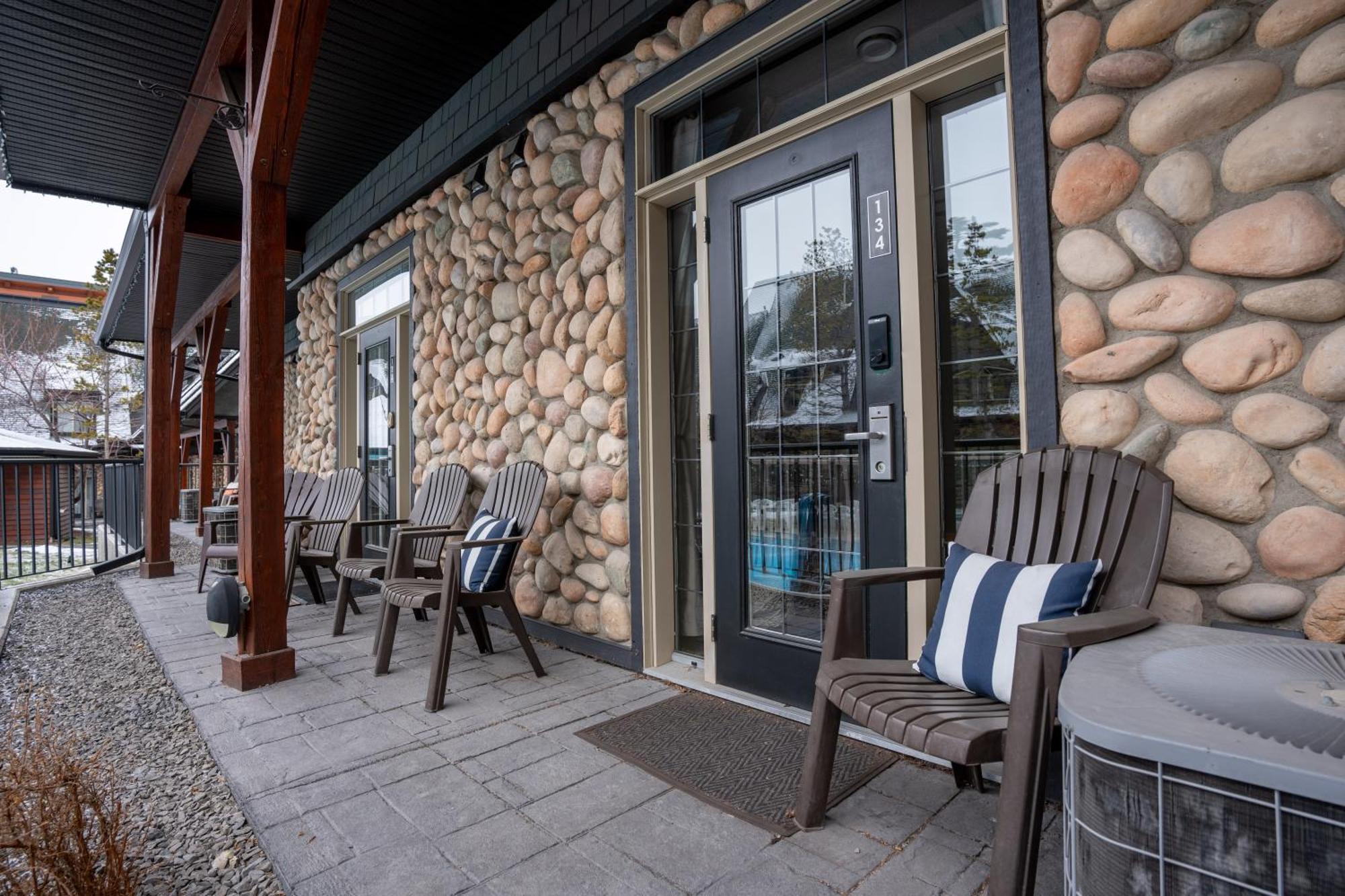 Grotto Canyon Chalet Canmore Zewnętrze zdjęcie
